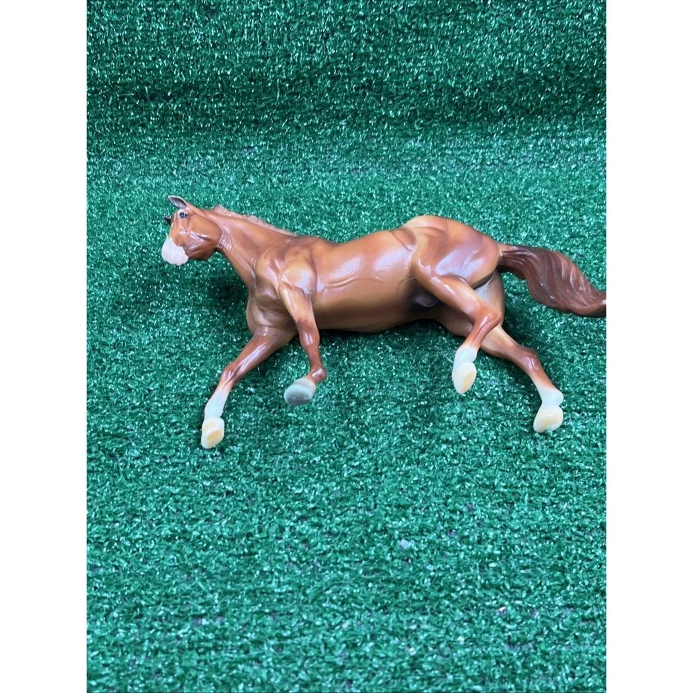 Vtg. Breyer Reeves Toy Horse Chestnut Brown 9in. Long 6 In. Tall